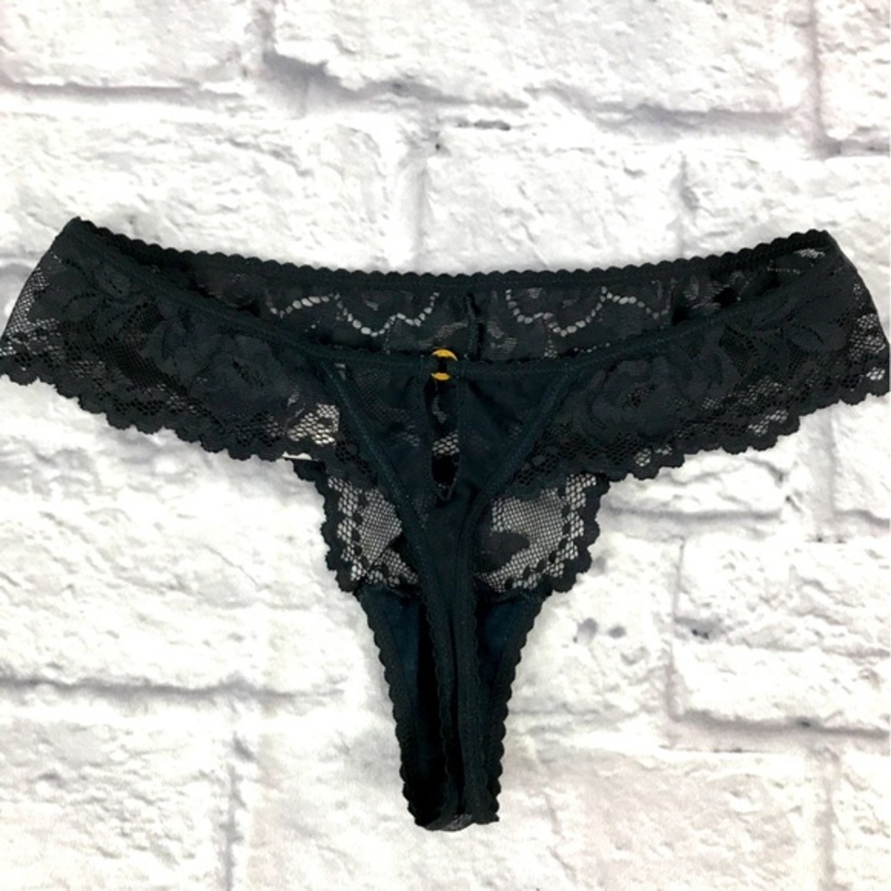 Very‎ Sexy Line by Victoria’s Secret Lace Thong NWOT
